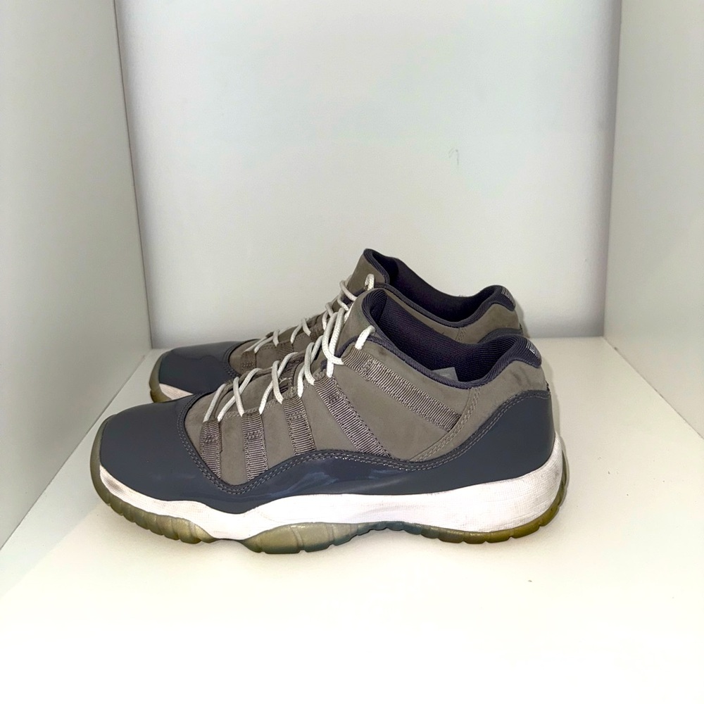 Air Jordan 11 Retro Low Tops Gray and White No Box 7Y